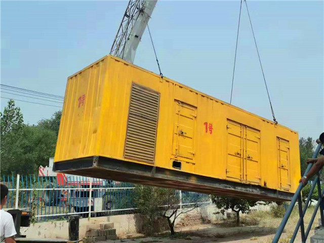乌尔禾300KW柴油发电机组油耗是多少?