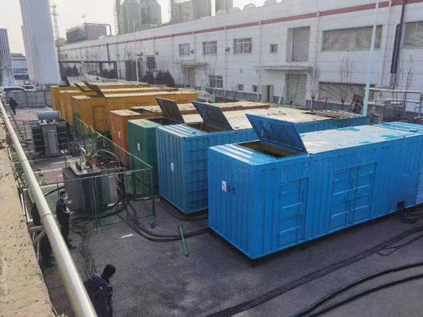 乌尔禾380V和690V电压的电缆线相同吗?