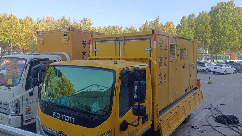 乌尔禾柴油发电机组和UPS电源如何配合工作?
